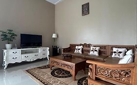 Villa I1 Surya Asri Cijeruk, Bogor